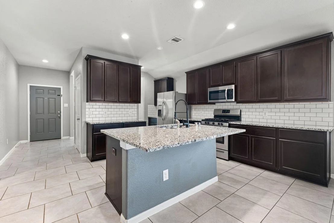 Photo of 614 Harvest Bluff Drive