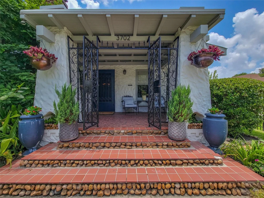 Photo of 3702 Audubon Place