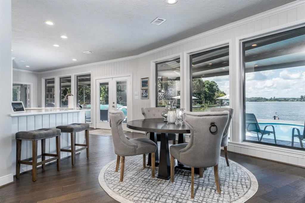 Photo of 3303 Torrey Pines Drive