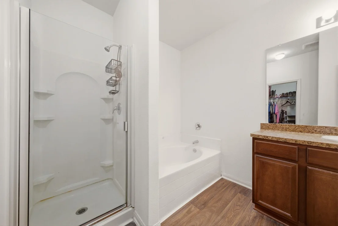 Photo of 2060 Saras Way