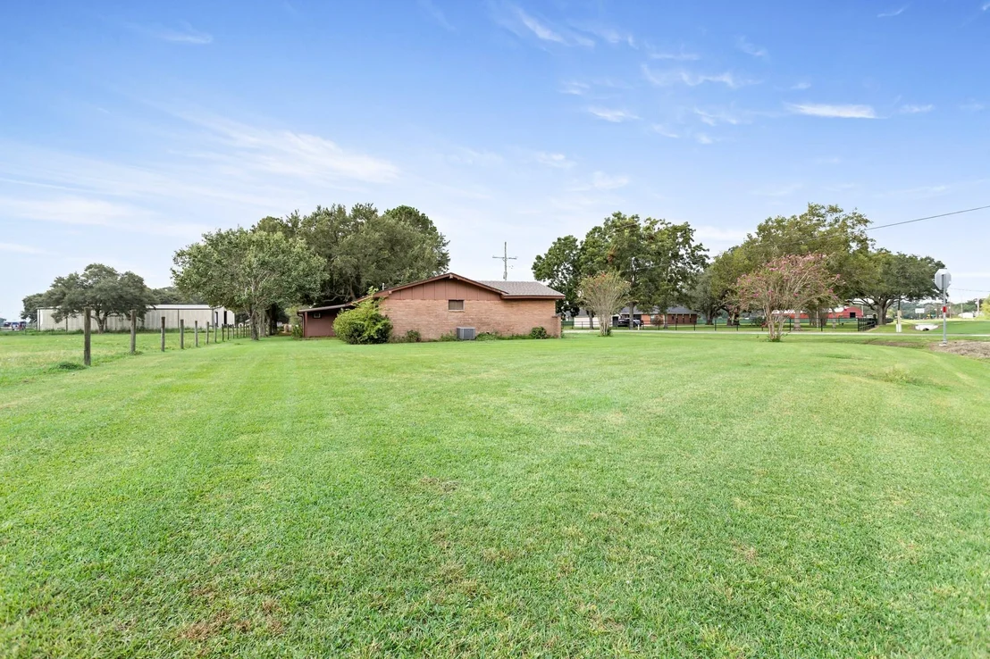Photo of 207 N Carter Road