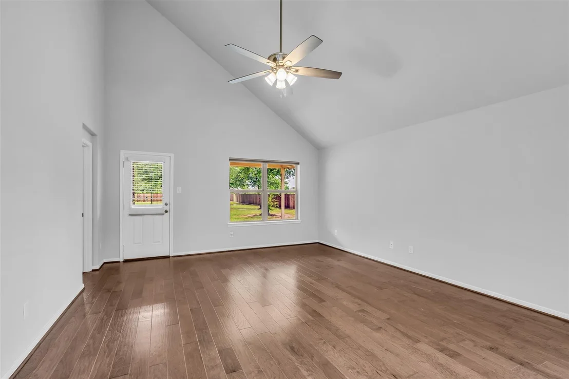 Photo of 9199 White Tail Drive