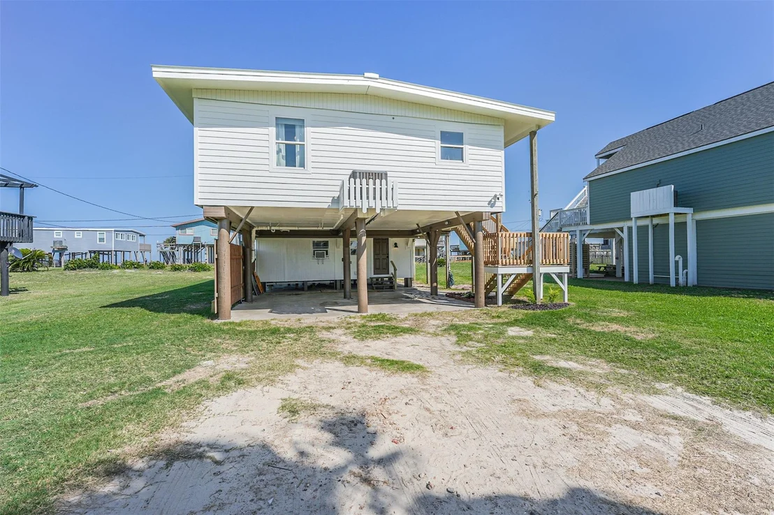 Photo of 801 Seashell Drive