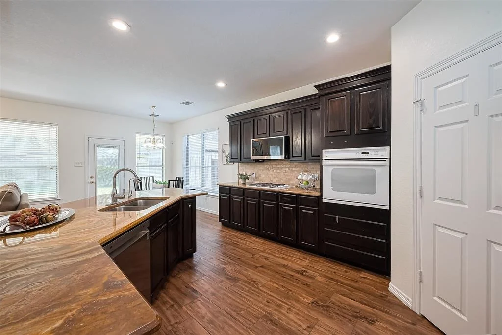 Photo of 22527 Crownfield Lane