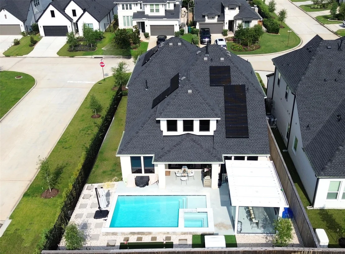Photo of 26918 Swanborough Road