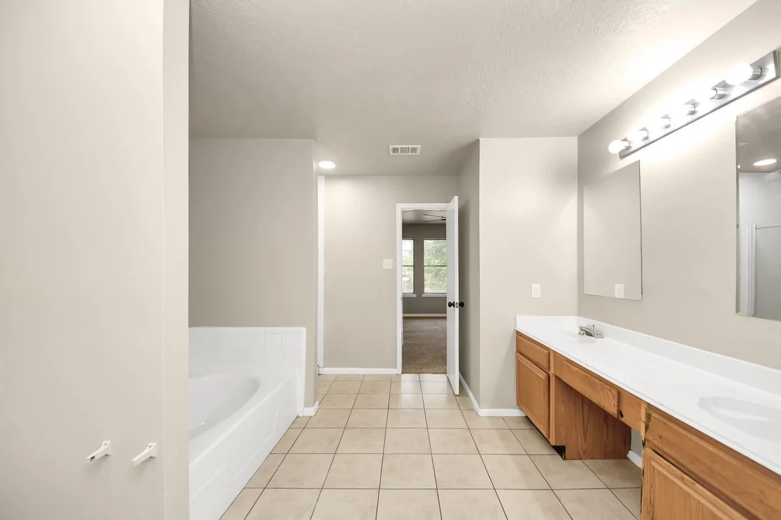 Photo of 4815 Drew Forest Lane