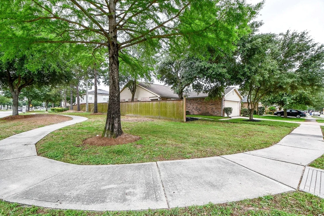 Photo of 29530 Legends Glen Drive
