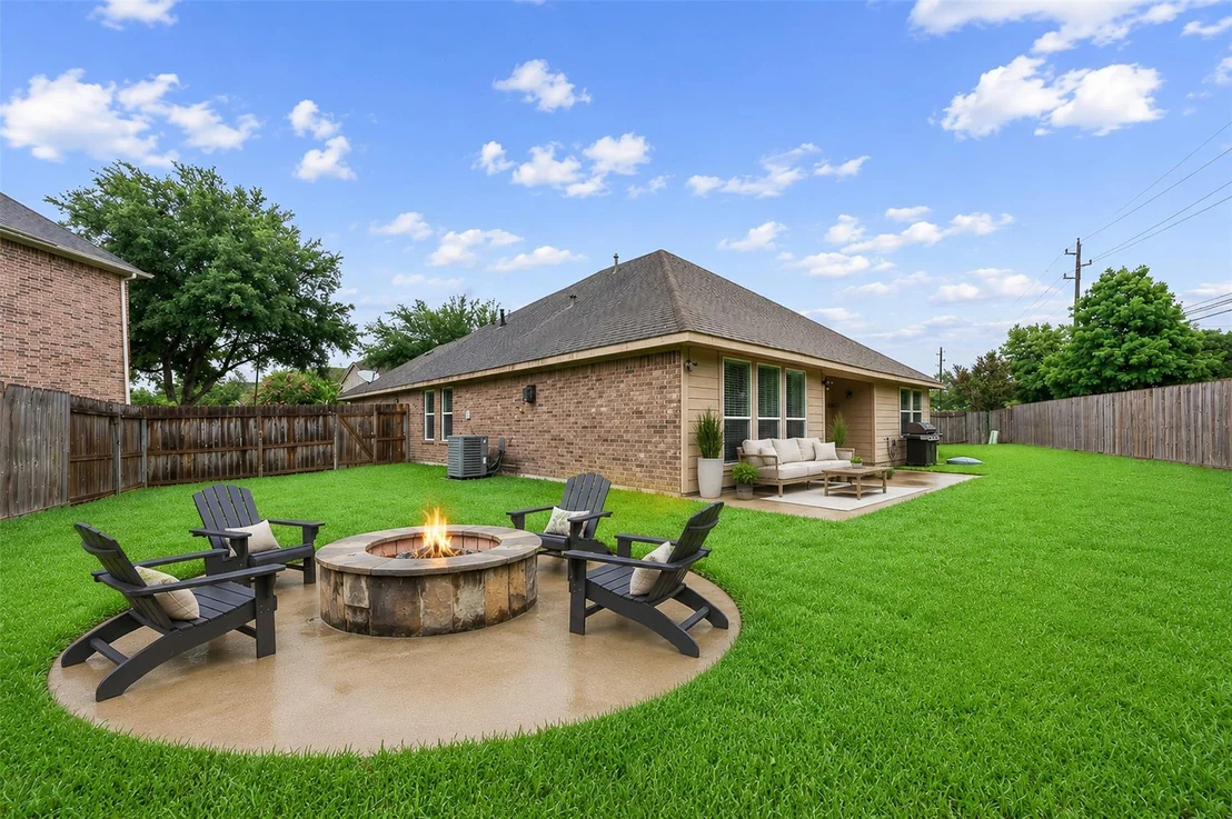 Photo of 4902 Beech Fern Drive