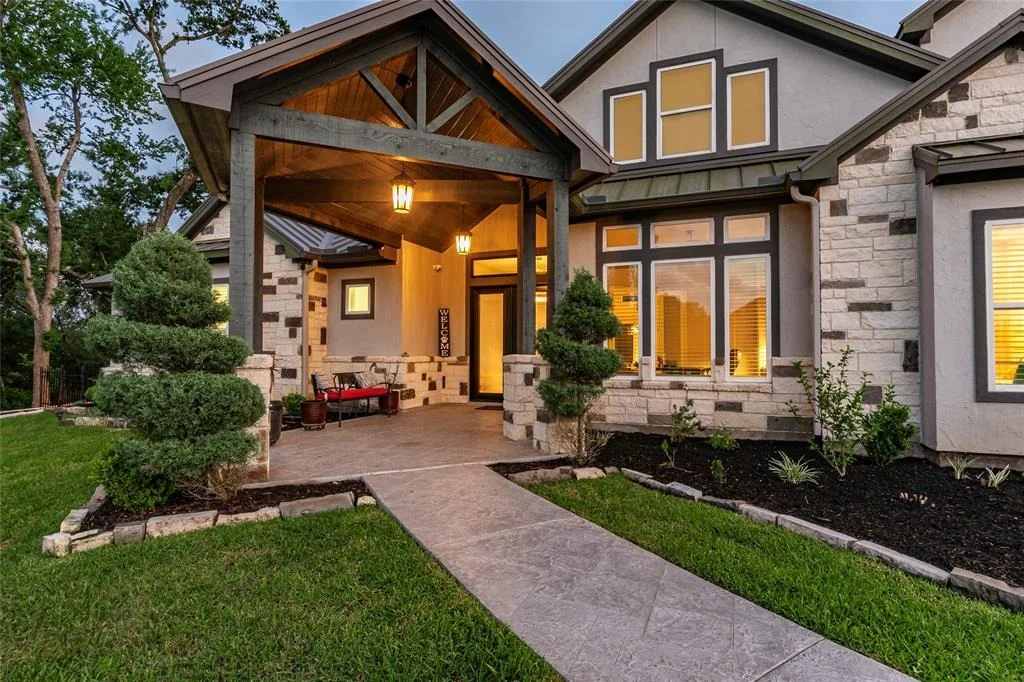 Photo of 5707 Windmill Lane