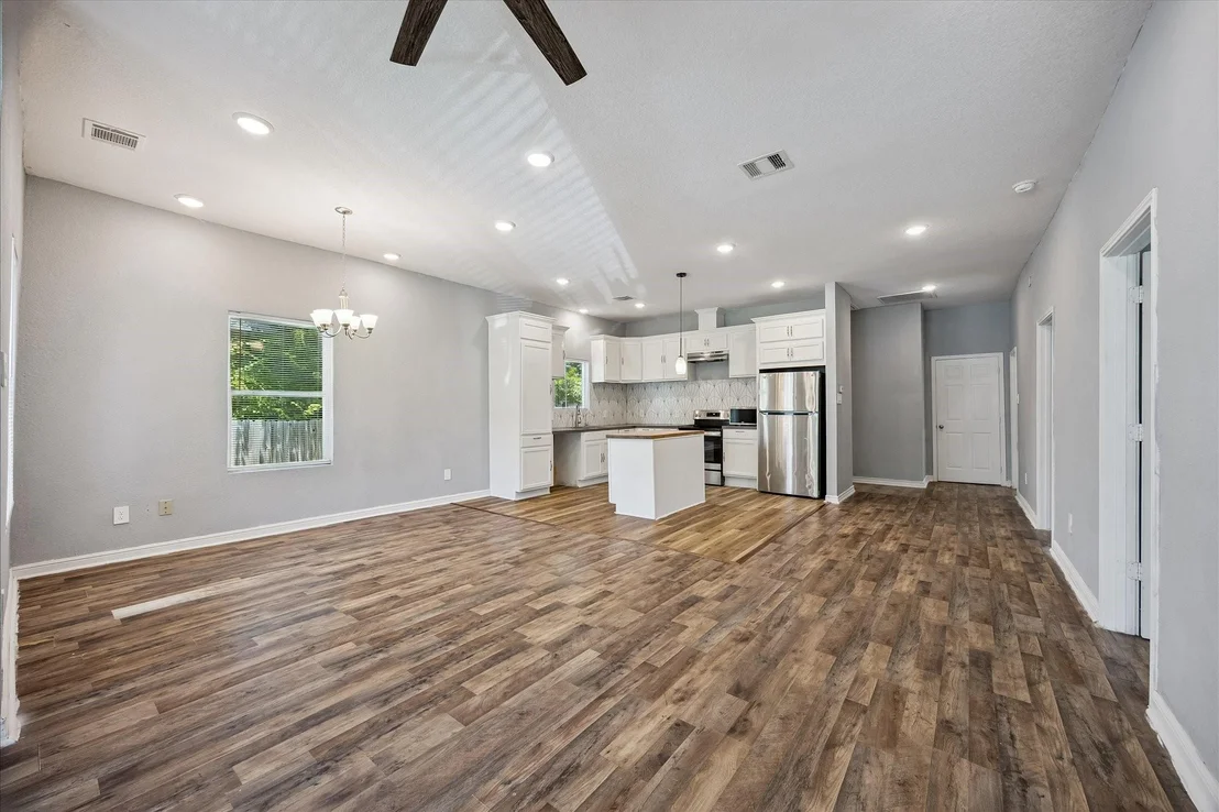 Photo of 3025 Drew Street