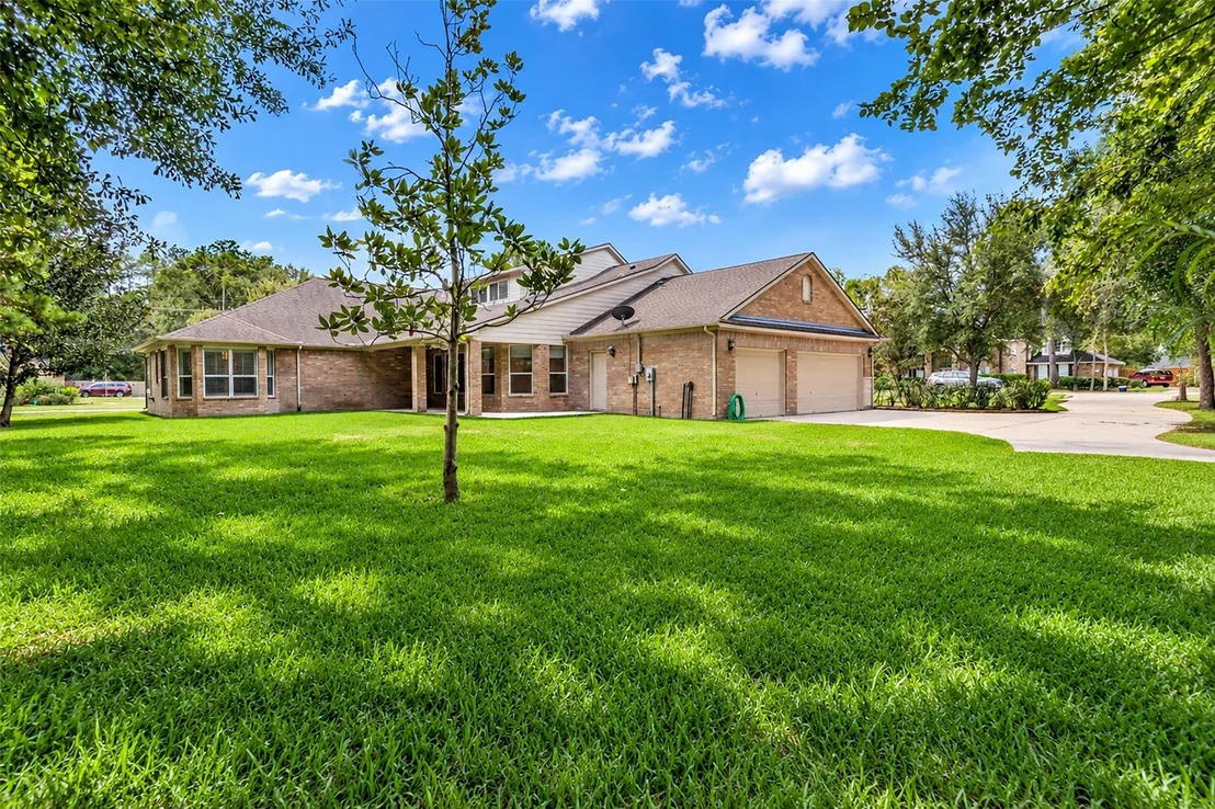 Photo of 13275 Brookfield Lane