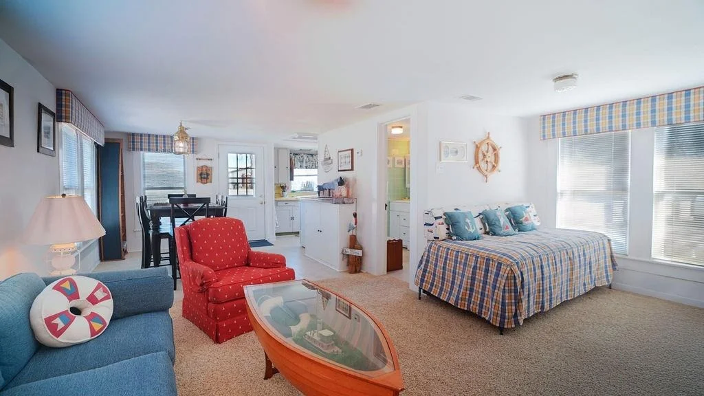 Photo of 3635 Bayshore Drive