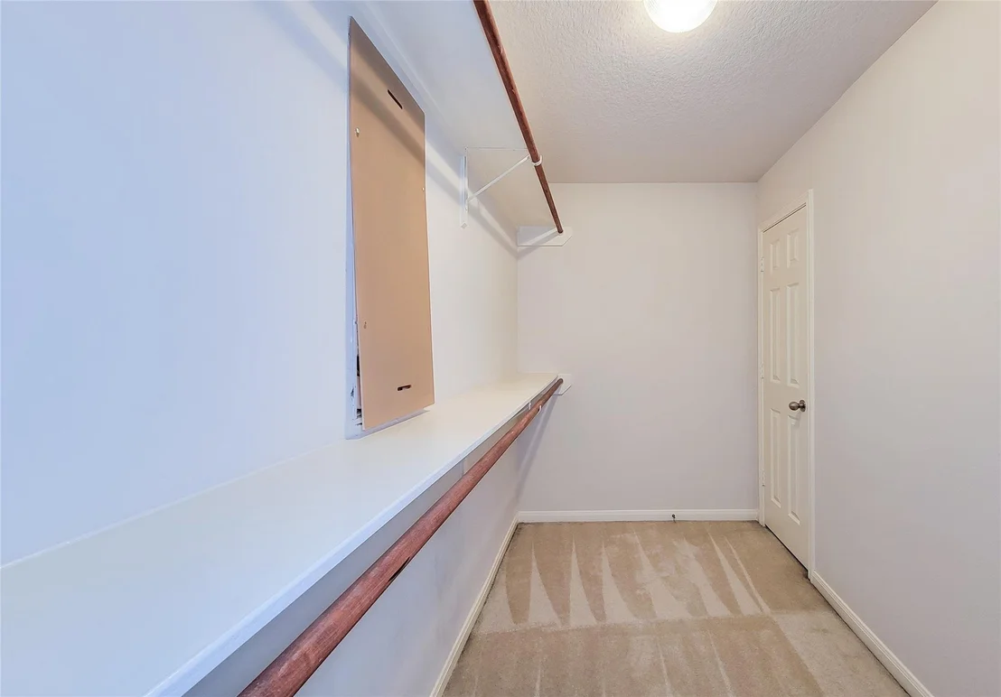 Photo of 26135 Hebron Lane