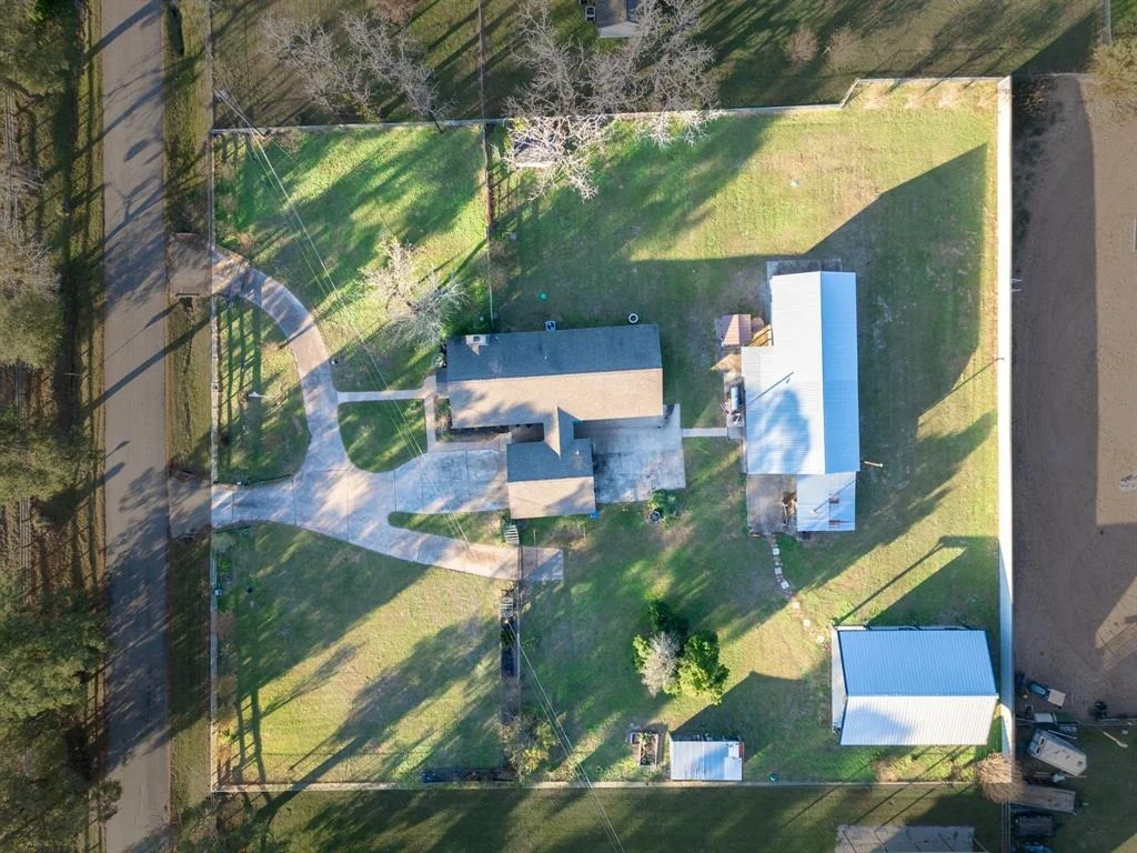 Photo of 33180 Wright Road