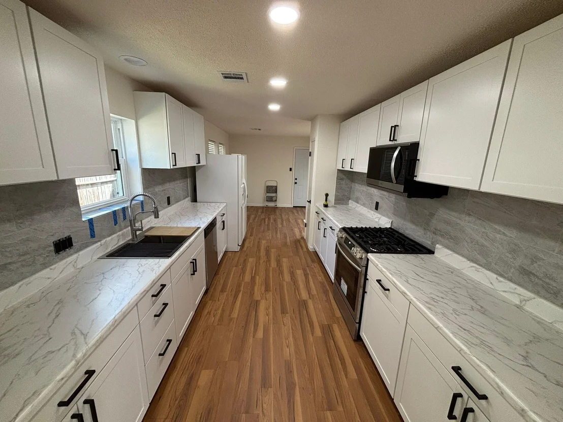 Photo of 1018 White Sands Road