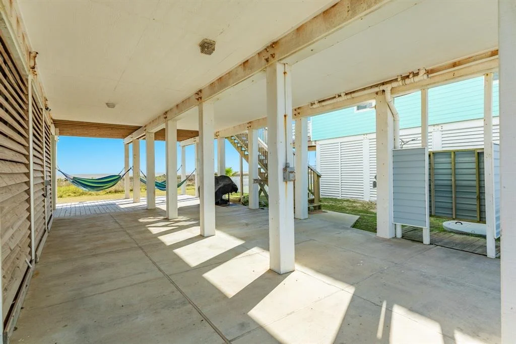 Photo of 2930 Bluewater Highway