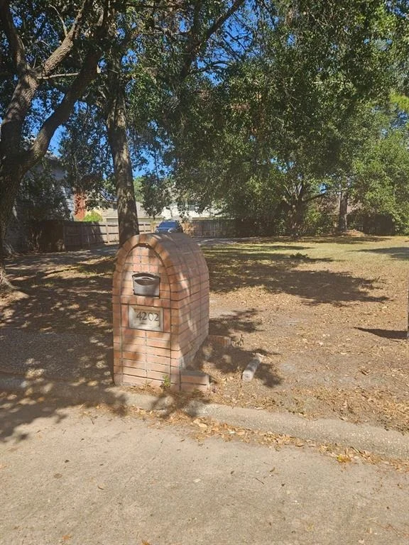 Photo of 4202 Meadowchase Lane