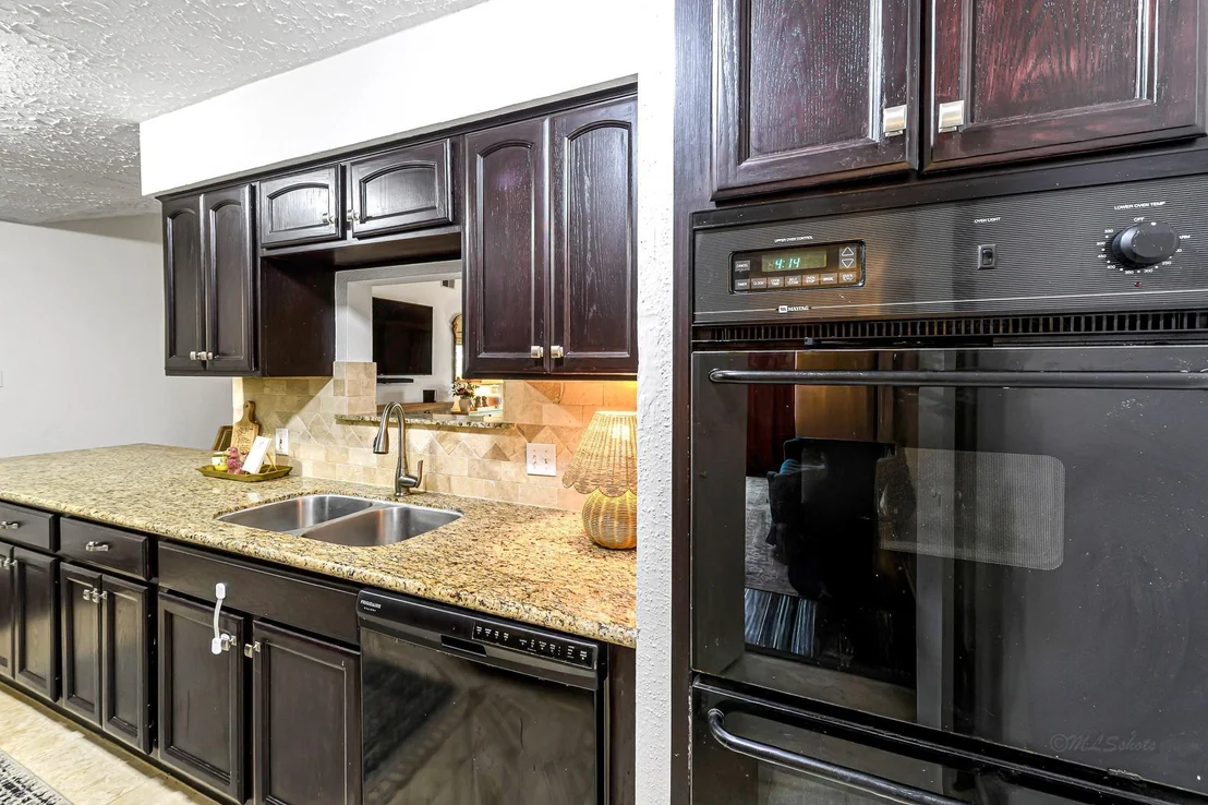 Photo of 214 Buckeye Drive