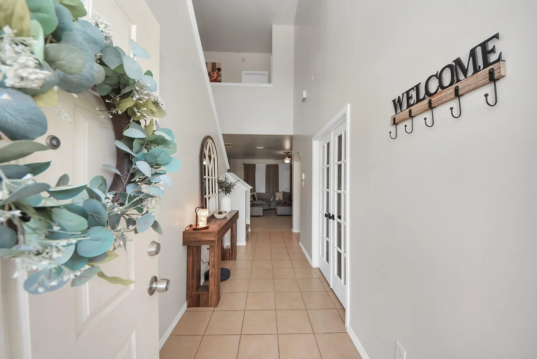 Photo of 24915 Oconee Drive