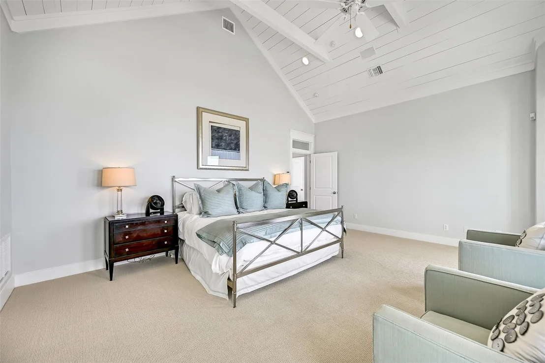 Photo of 11511 Beachside