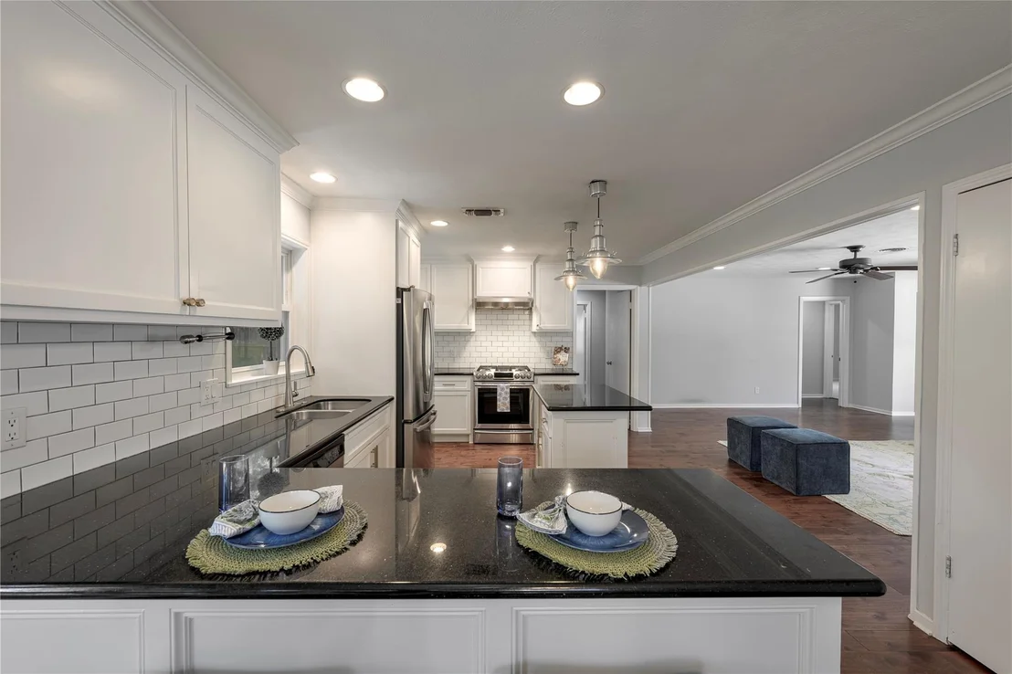Photo of 515 Azaleadell Drive