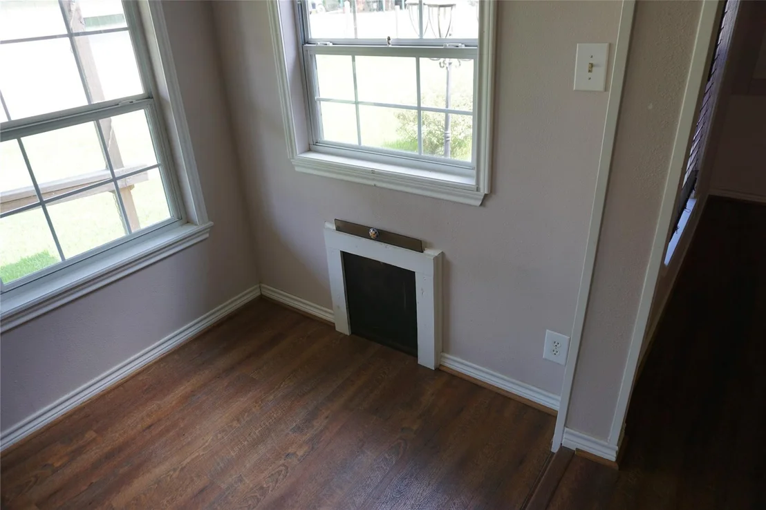 Photo of 8989 Gladewood