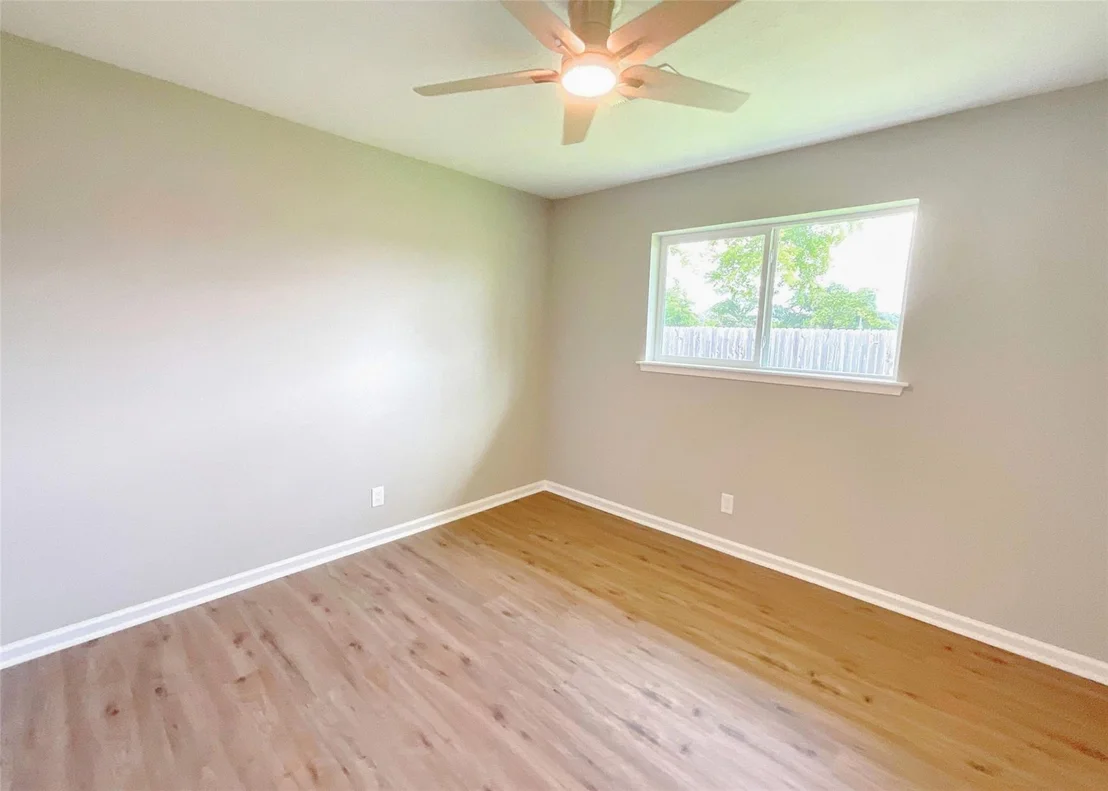 Photo of 522 Irene Drive