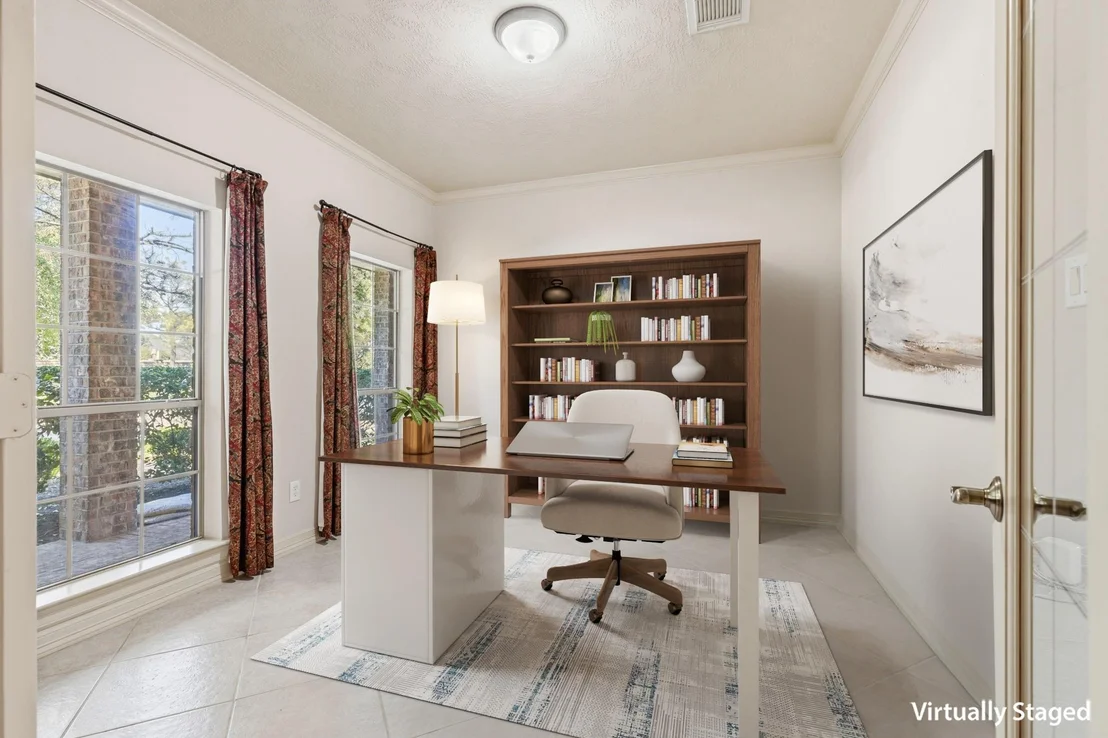 Photo of 8411 Middle Canyon Road