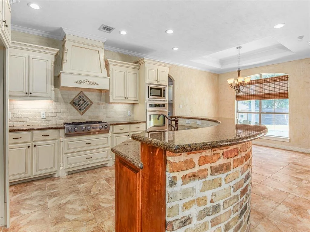 Photo of 5805 Lexington Circle