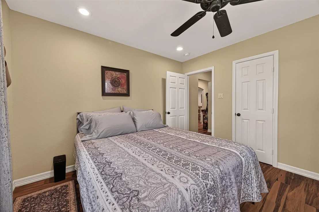 Photo of 5606 Highland Road