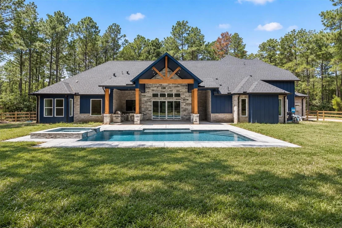 Photo of 15646 Forest Grove Drive