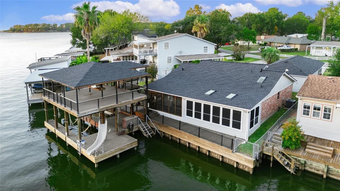 Photo of 14263 Shadow Bay Drive
