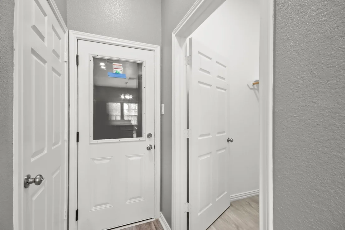 Photo of 535 Corydon Drive