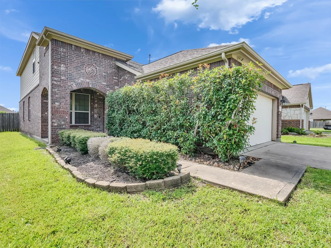 Photo of 6864 Juniper Arbor Lane