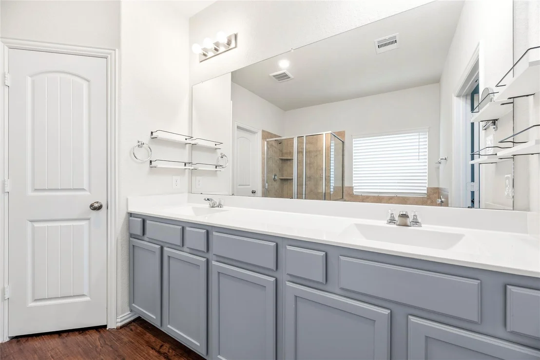 Photo of 6418 Shadowbrook Hollow Trail
