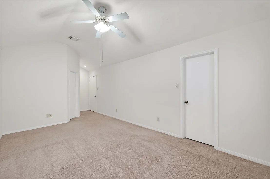 Photo of 17423 Saxon Drive