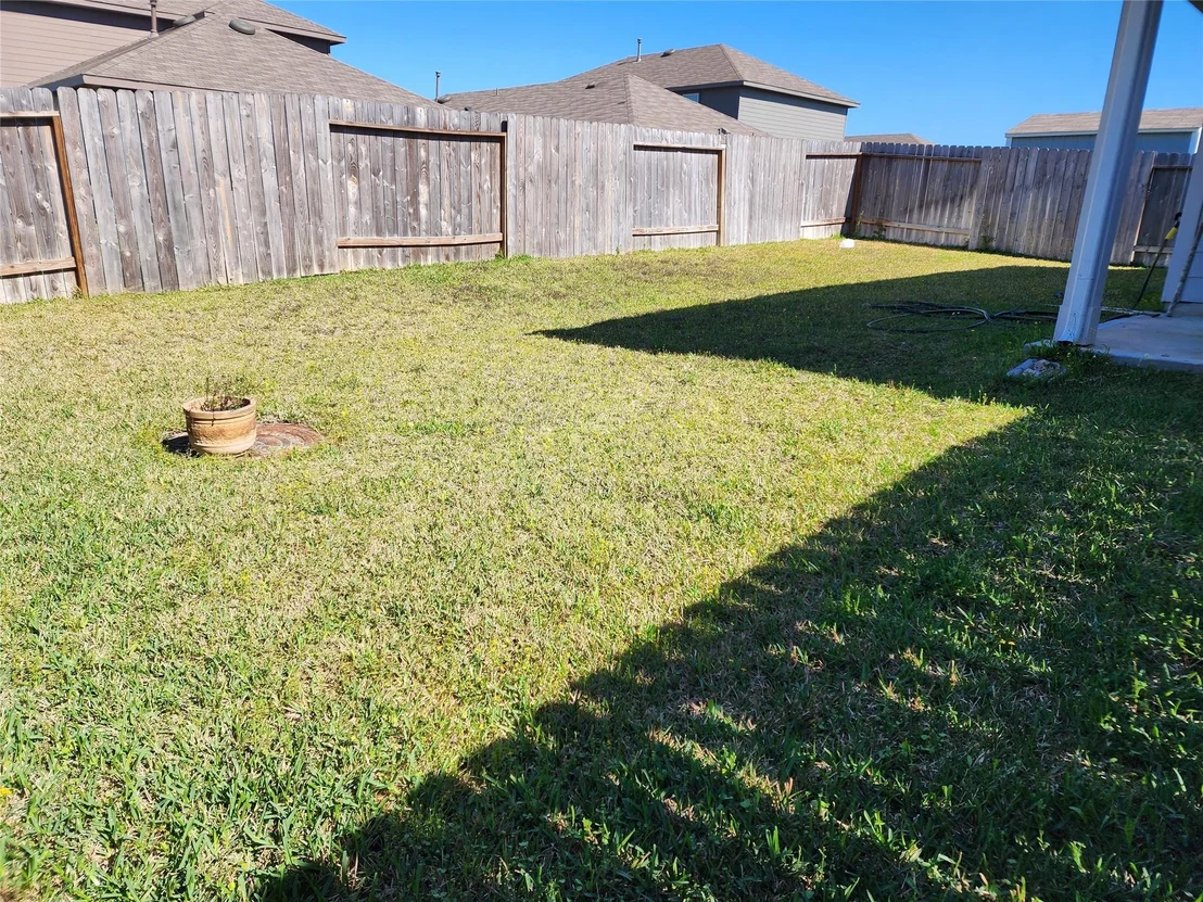 Photo of 5203 Mossdale Bluff Lane