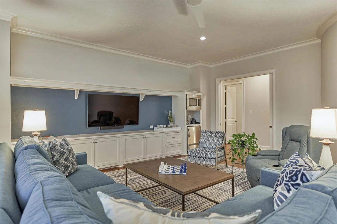 Photo of 22 E Shore Drive