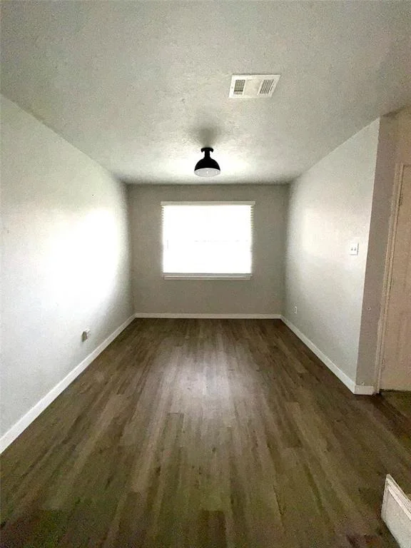 Photo of 4003 Hunnington Drive