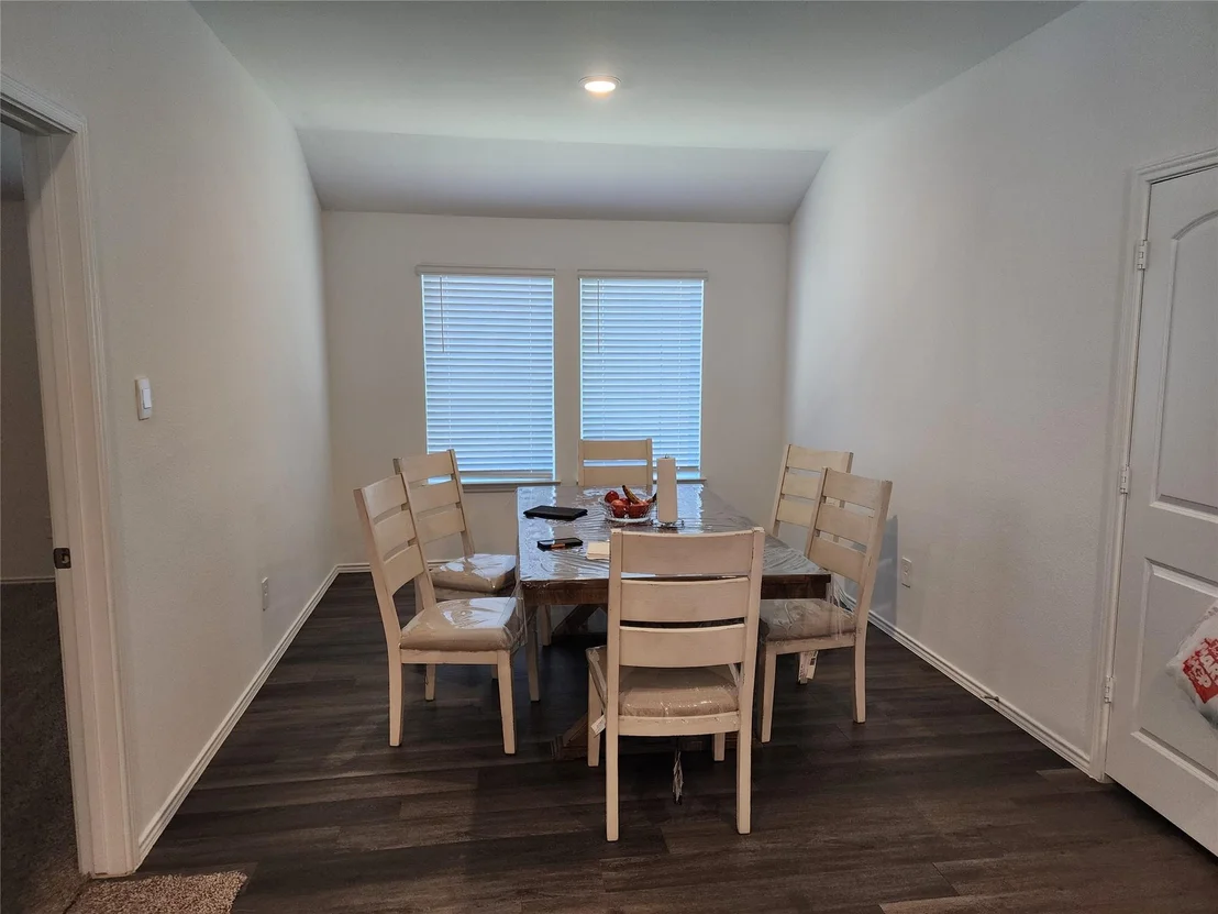Photo of 5203 Mossdale Bluff Lane
