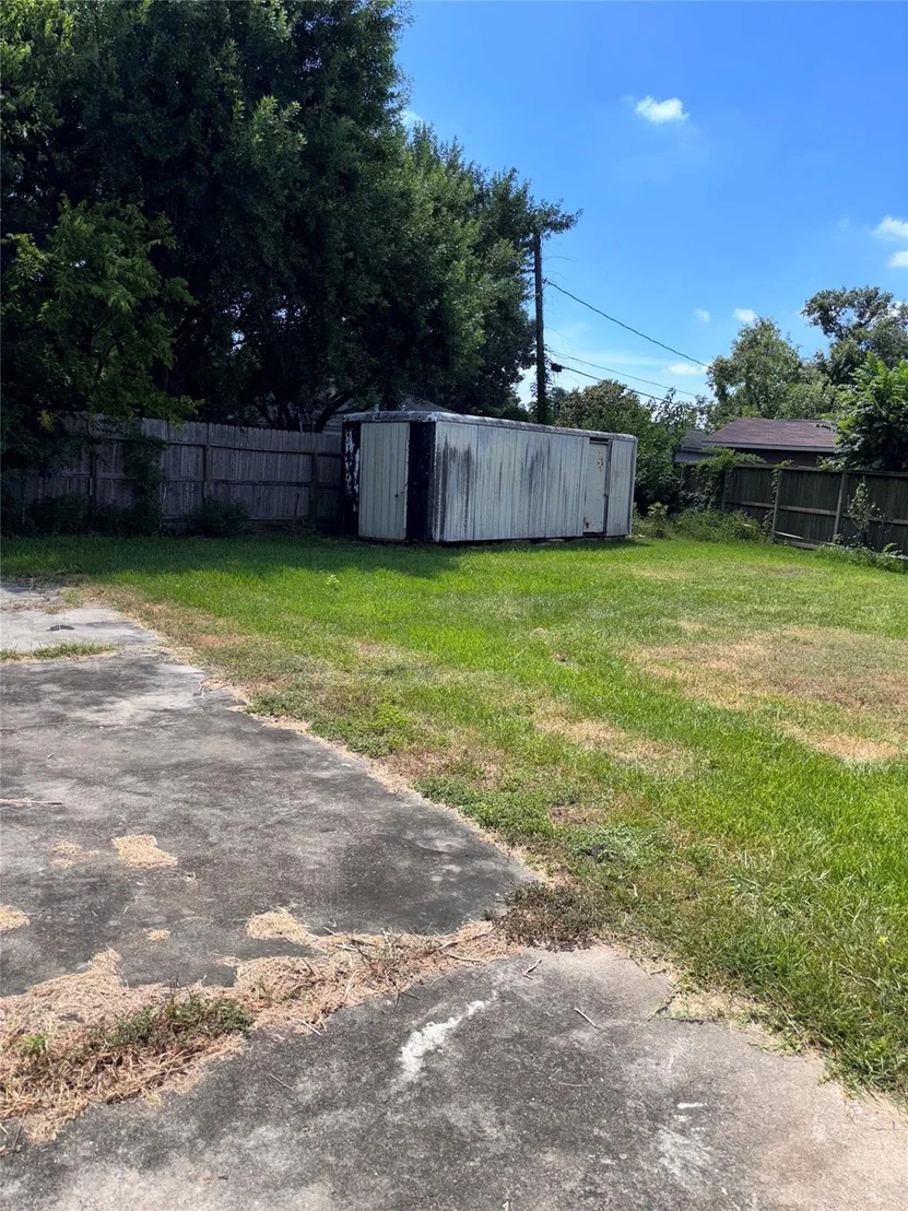 Photo of 715 Nell Street