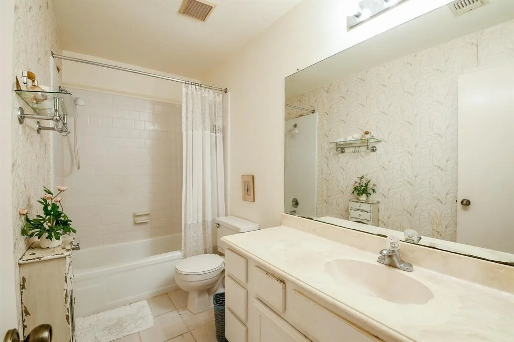 Photo of 15242 Ensenada Drive