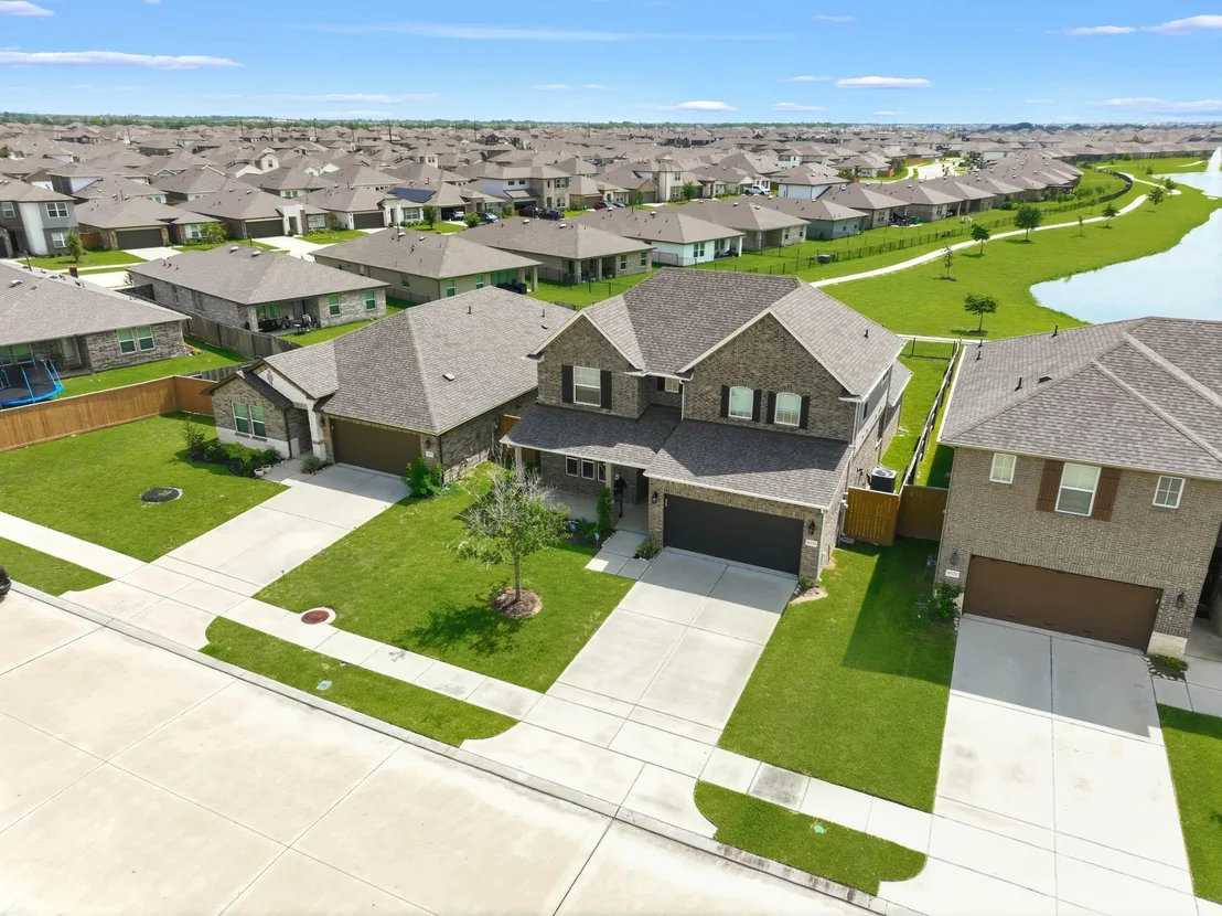 Photo of 10723 Cliffs View Drive