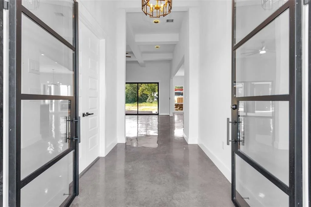 Photo of 80 Quiet Springs Trail