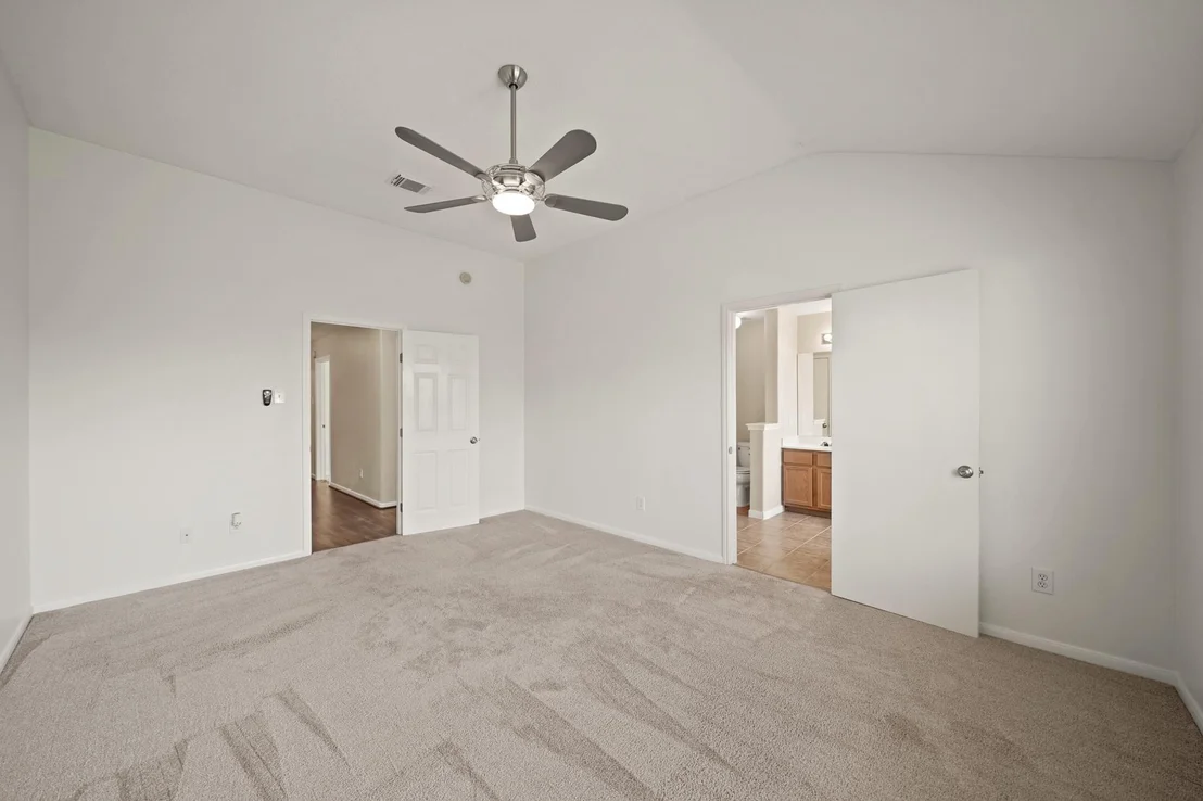 Photo of 2715 Silk Tree Lane