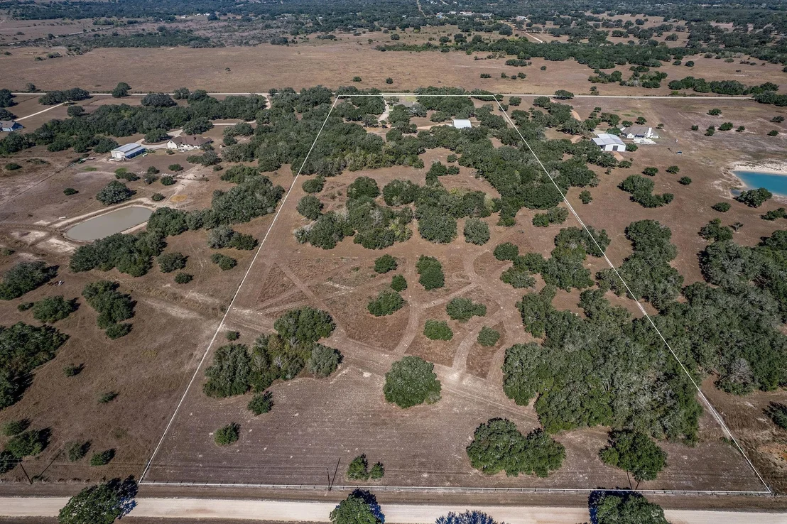 Photo of 437 Bischoff Road