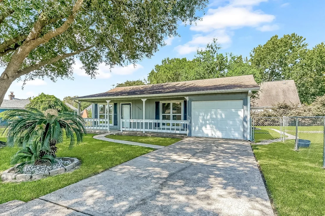 Photo of 15236 Starboard Drive