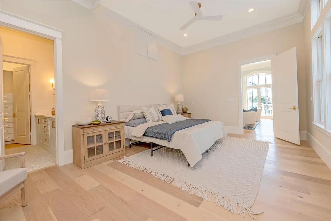 Photo of 11610 Beachside
