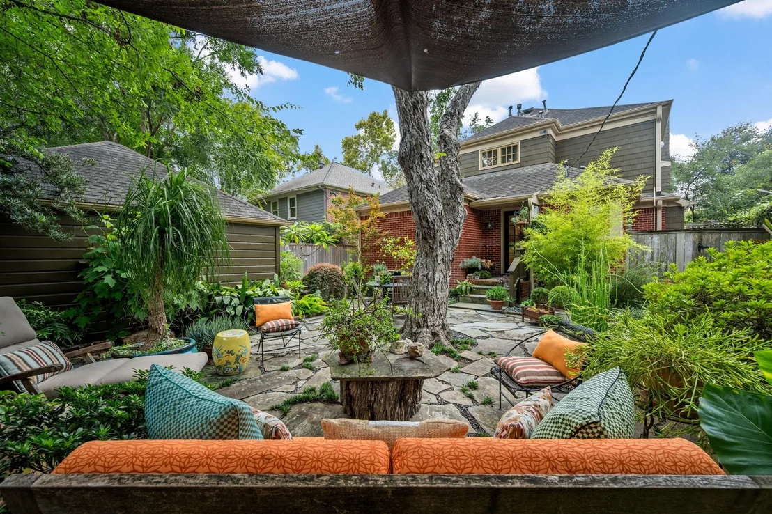 Photo of 2714 Centenary Street