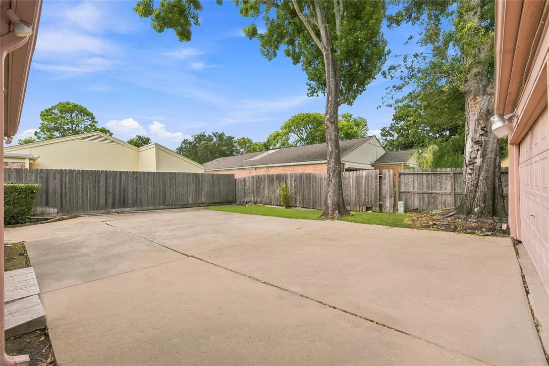 Photo of 2907 Fairway Drive